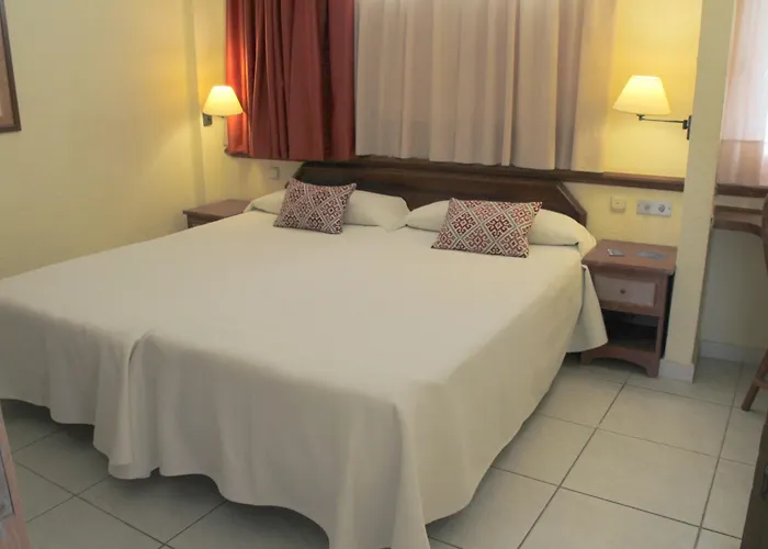 Hovima Atlantis 4* Costa Adeje (Tenerife)