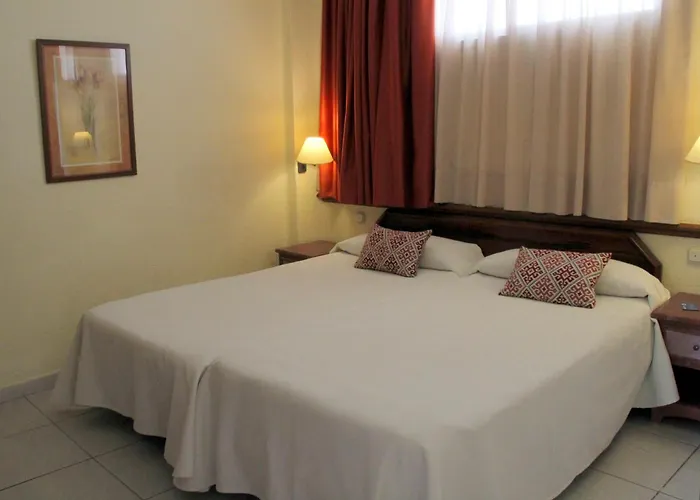 Szálloda Hovima Atlantis Costa Adeje (Tenerife)