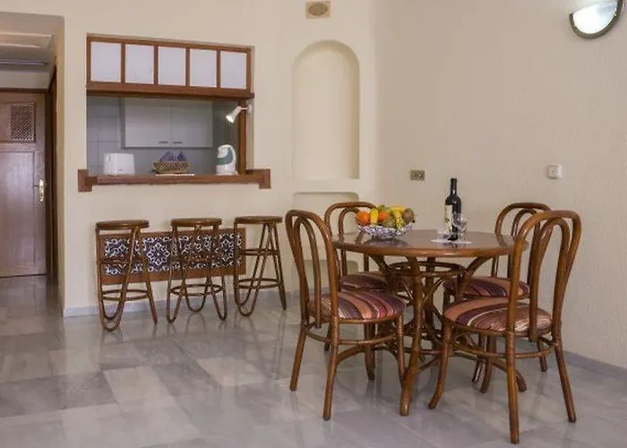 Hovima Atlantis Szálloda 4*